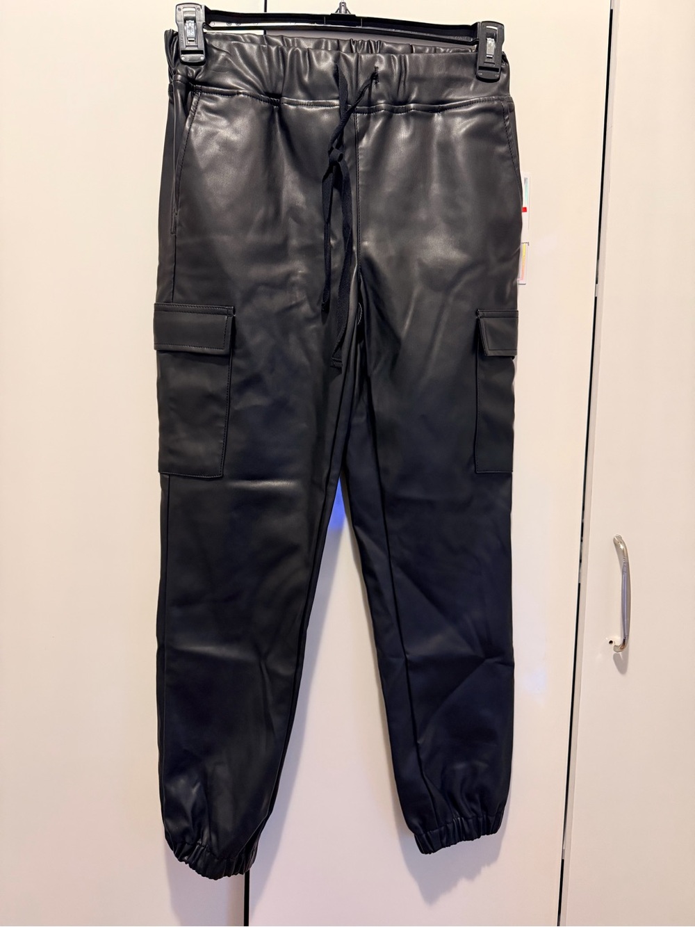 Tinseltown Black Cargo skinny Jogger Pants
